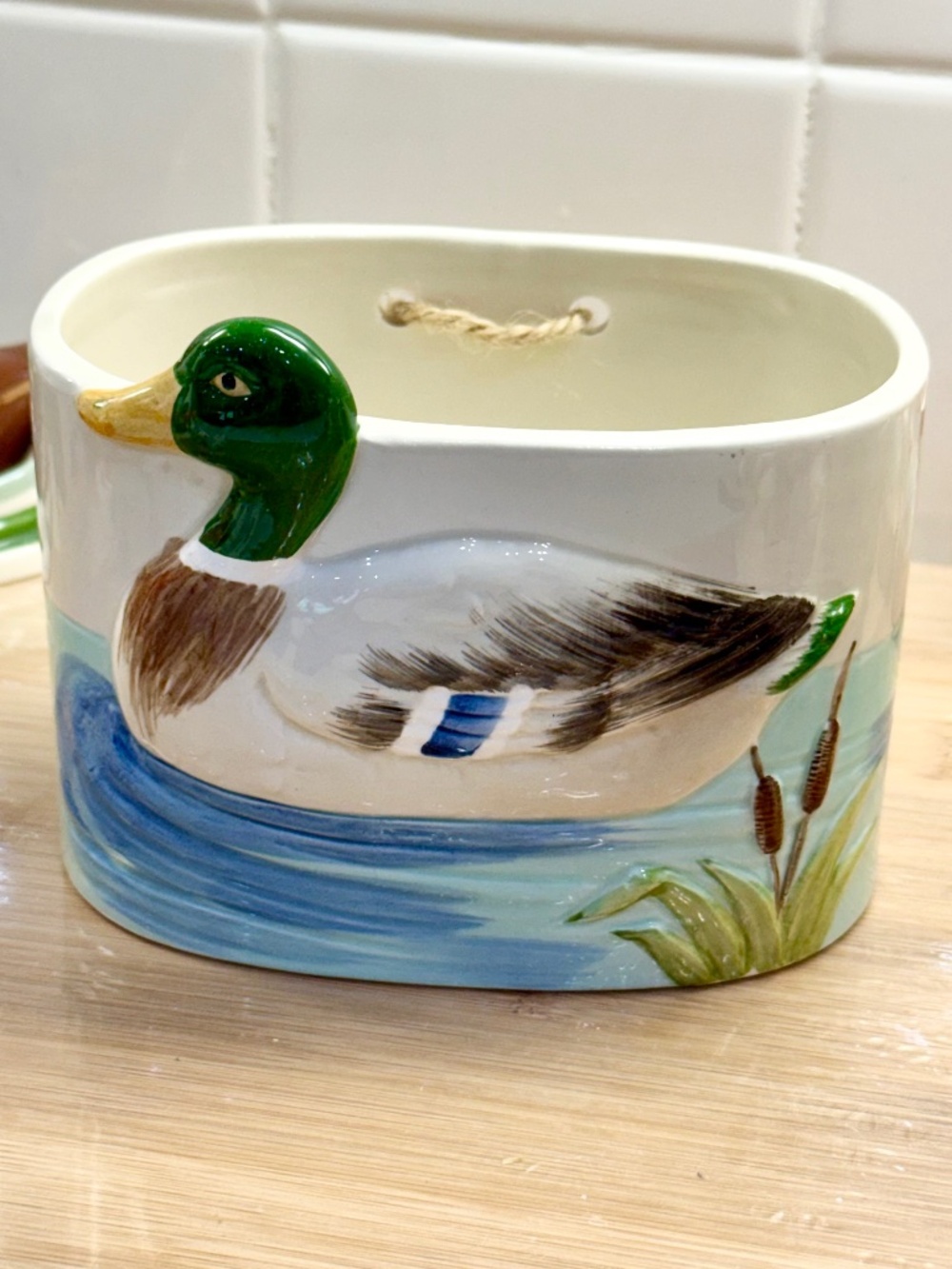 Otagiri duck wall pocket, planter.